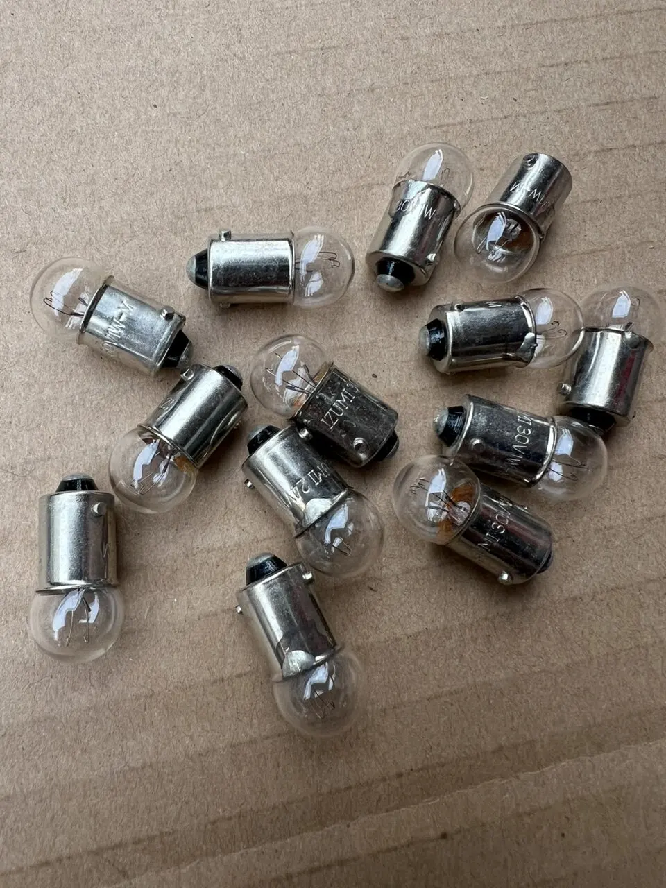idec ls-2 24v1w ls-3 30v1w 할로겐 총검형 표시등 조명 소형 전구용 20개 새 제품