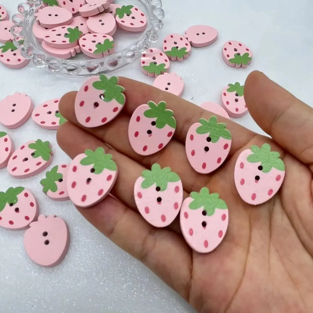 50PCS 바느질 딸기 나무 단추 용품 핑크 레드 컬러 나무 의류 장식 수제 스크랩북 Boutons에 바느질