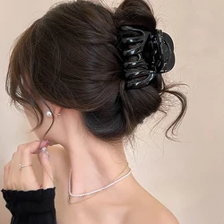 Elegant Pumpkin Hair Claw Clip - Stylish Hollow Design - 9cm (Black)