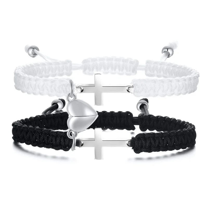 Braccialetti con nodo d'amore personalizzati per coppie, set di 2 braccialetti abbinati per lui e per lei, bracciale in cordino di cotone, gioielli per coppie, regalo di anniversario - Italia