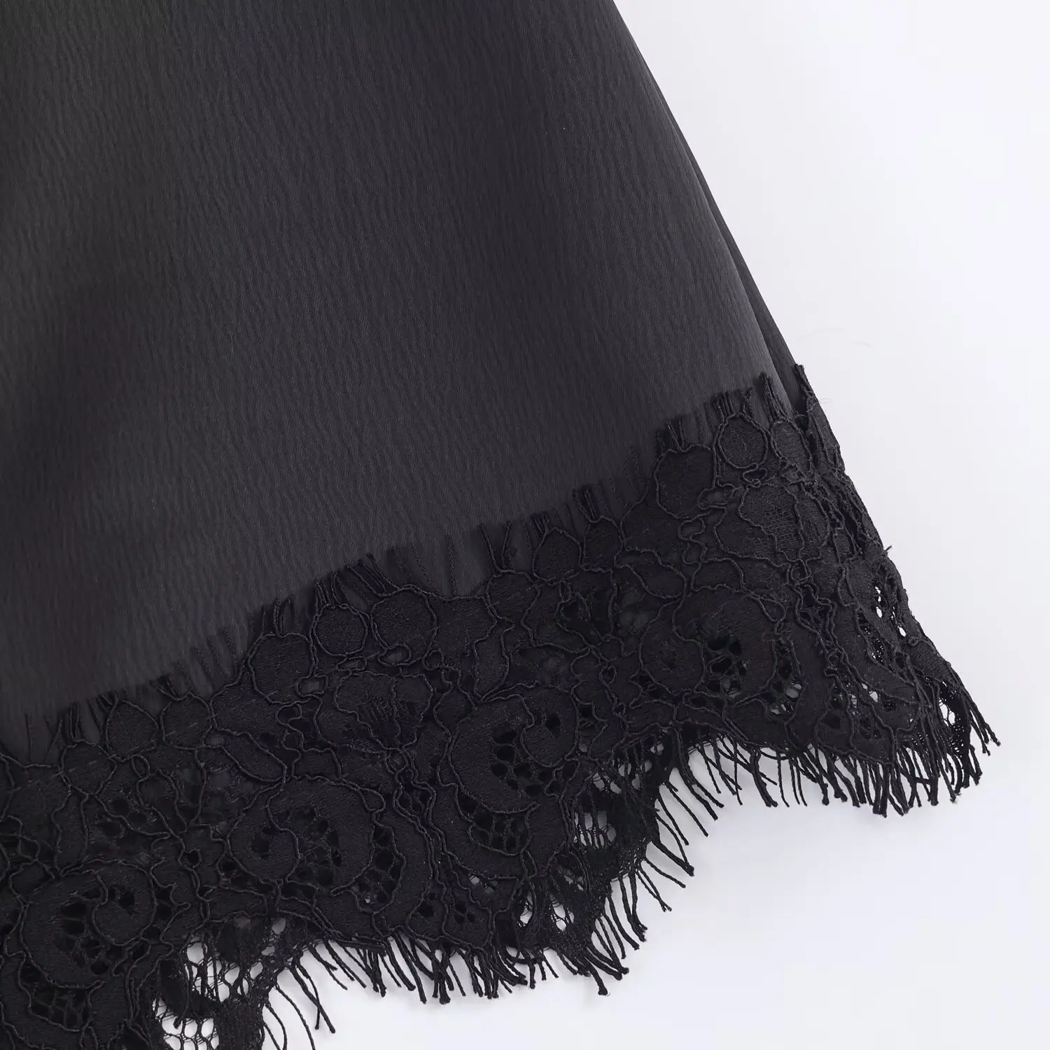 Woman Spring Summer New Culottes Female Fashion Ol Hem Lace Trim Solid Mini Skirt Culottes Lady Casual Party Commuting Pantskirt