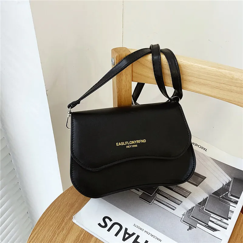 Рисунок 2 - Седельная женская сумка через плечо