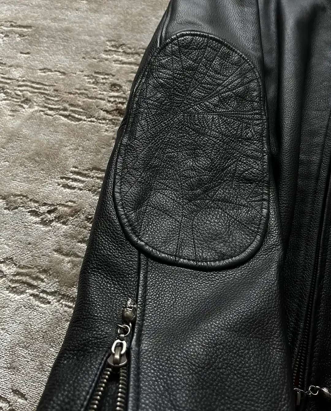 Description Picture 6 of itemAffliction Jacket New American Embroidery Harajuku Fashion Pu Leather Jacket Men Women Long Sleeve Zipper Jacket Coat Streetwear