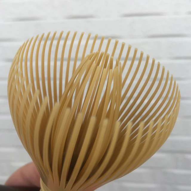 Frusta Per T&egrave; Matcha In Resina Gialla - Per Cerimonia E Uso Quotidiano