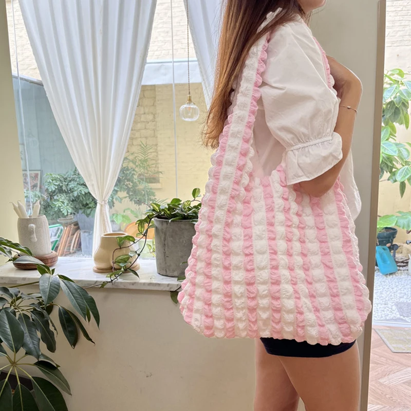 Women Fashion Plaid Underarm Shoulder Bag Space Cotton Puff Handbag and Purse For Female Travel Large Capacity Shopping Tote