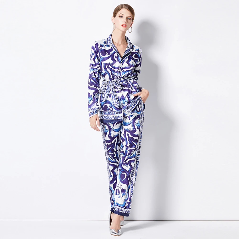 Autumn Fashion Runway 2 Pieces Suit Women Blue and White Porcelain Printing Silk Notched Belt Top + Straight Pant Suit M8730 10 pieces stm32h723zgt6 package lqfp144 microcontroller integrated circuit ic original genuine straight shot