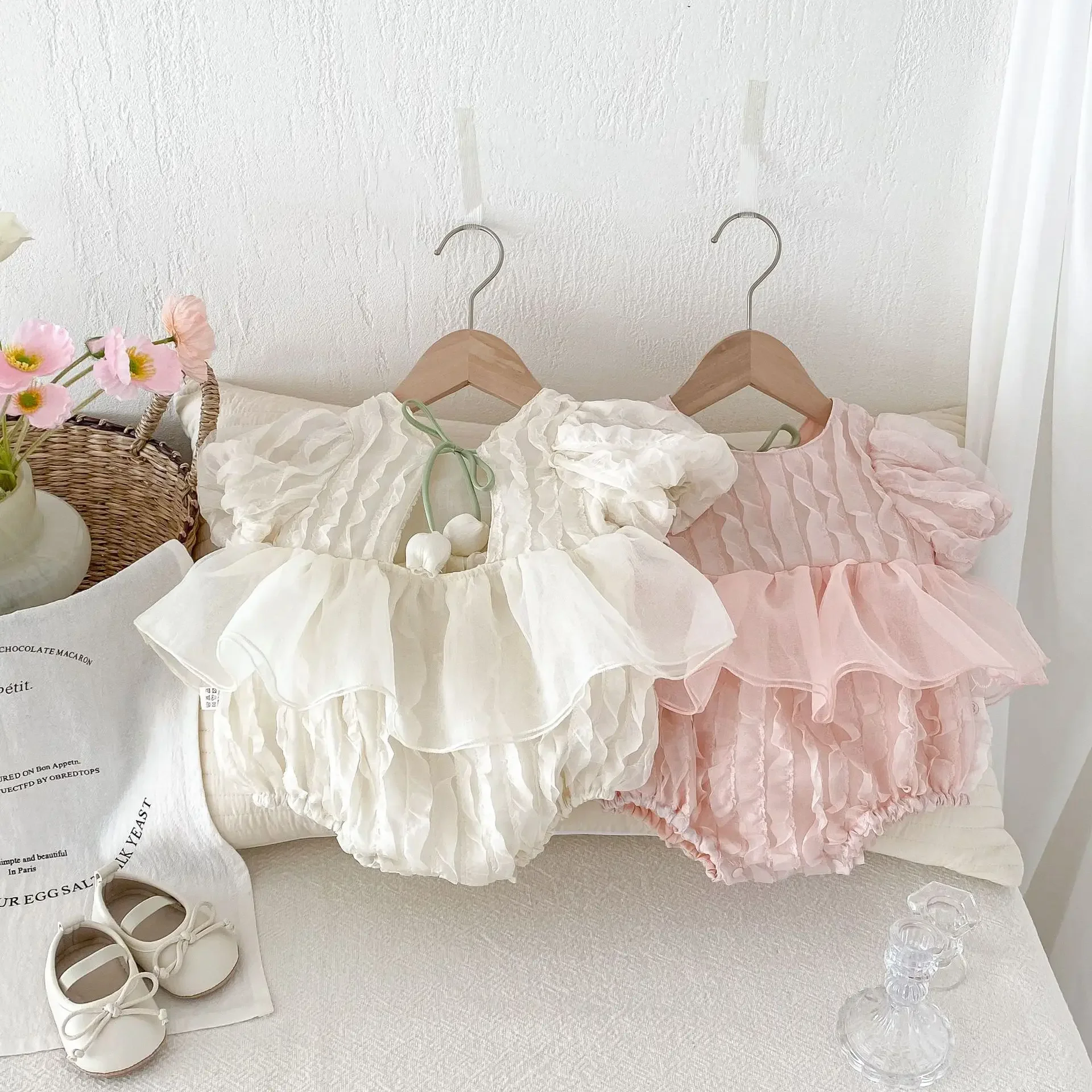 Summer New Sweet Cute Baby Girl Romper with Bubble Sleeves And Lace Backless Harem Skirt Style Infant Clothing Babygown