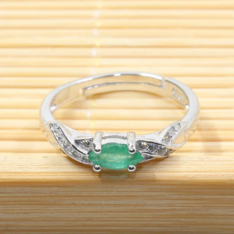 Emerald Silver Ring 3mm * 6mm For Woman Engagement