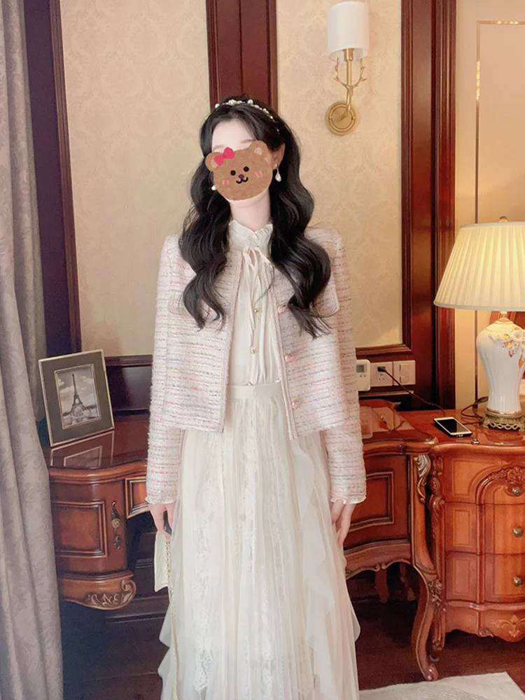 

Temperament commuting pear shaped body gentle wearing French style small fragrant white chiffon dress two-piece set for women's