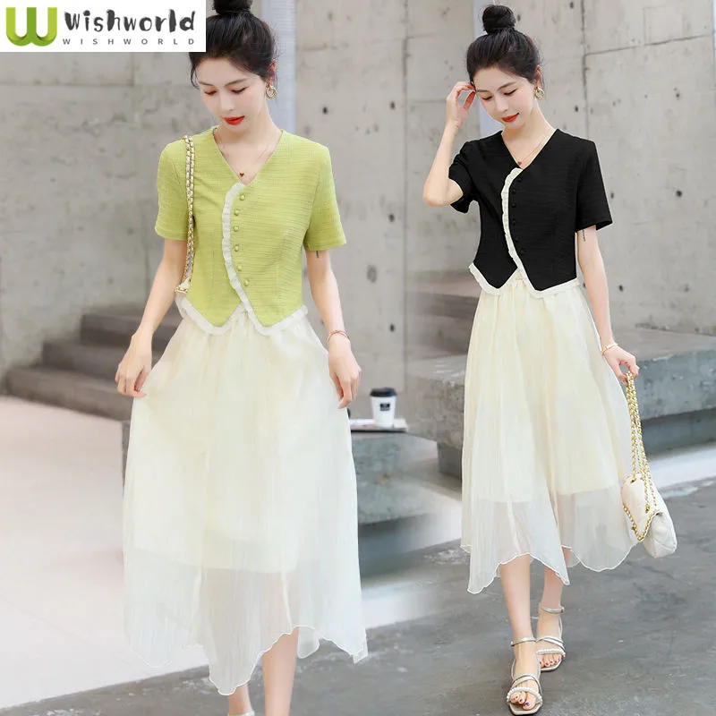 Spring and Summer Slim Fit Women's Set 2023 New Korean Version Reduced Age Half Skirt Exquisite and Beautiful Top Two Piece Set