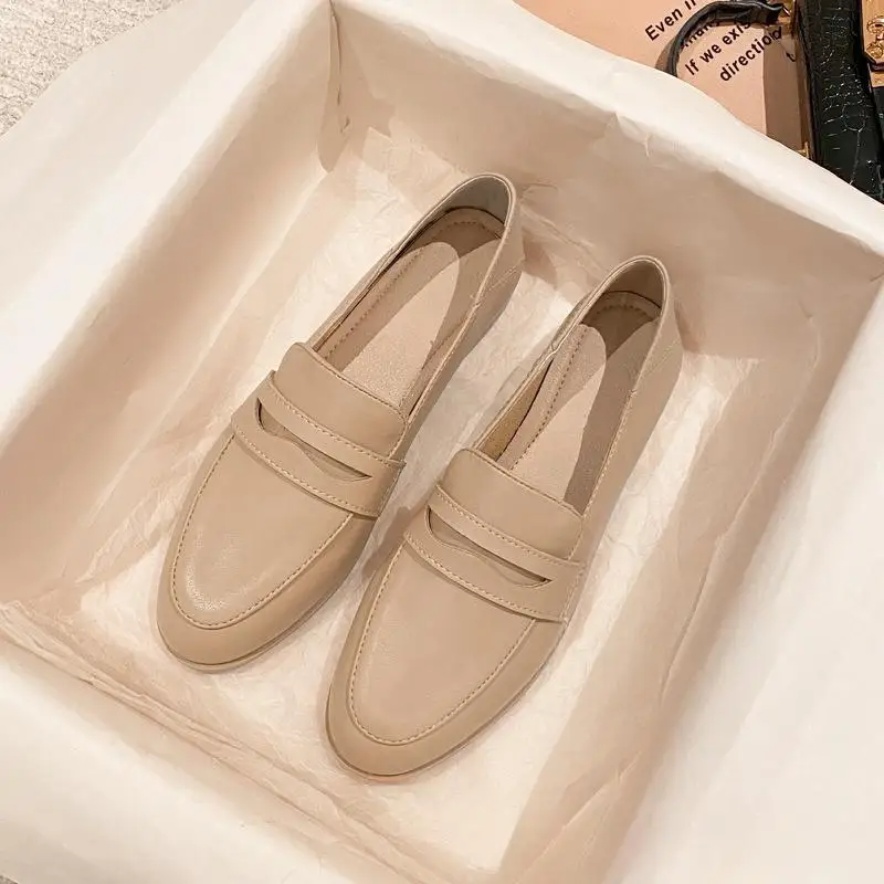 Genuine leather loafers, flat bottomed retro spring/summer new British small leather shoes, versatile women's singles shoes