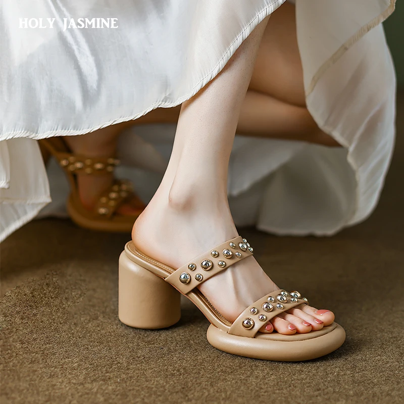 

2022 New Women Sandals Mature Elegant Fashion Genuine Leather Slippers Wedding Party Rivet High Heels Shoes Woman Slippers Women