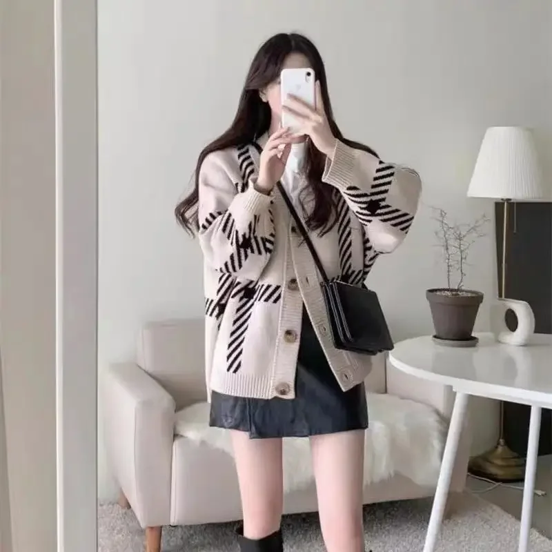 New Black Striped Knitted Cardigan Women's Spring and Autumn Fashion Loose Lazy Style Simple Versatile Sweater Jacket