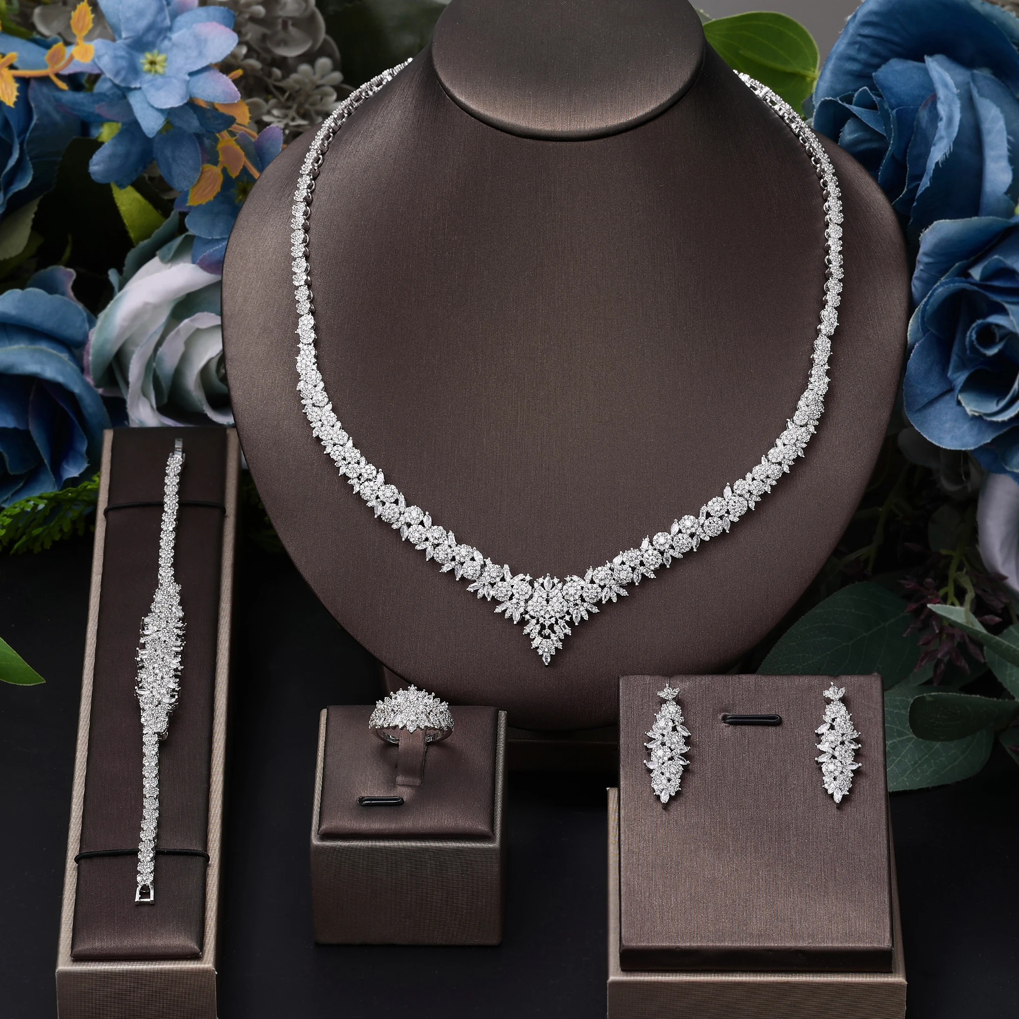 Ensemble de bijoux de riage composé d'un collier goutte Ensemble de bijoux de riage composé d'un collier goutte