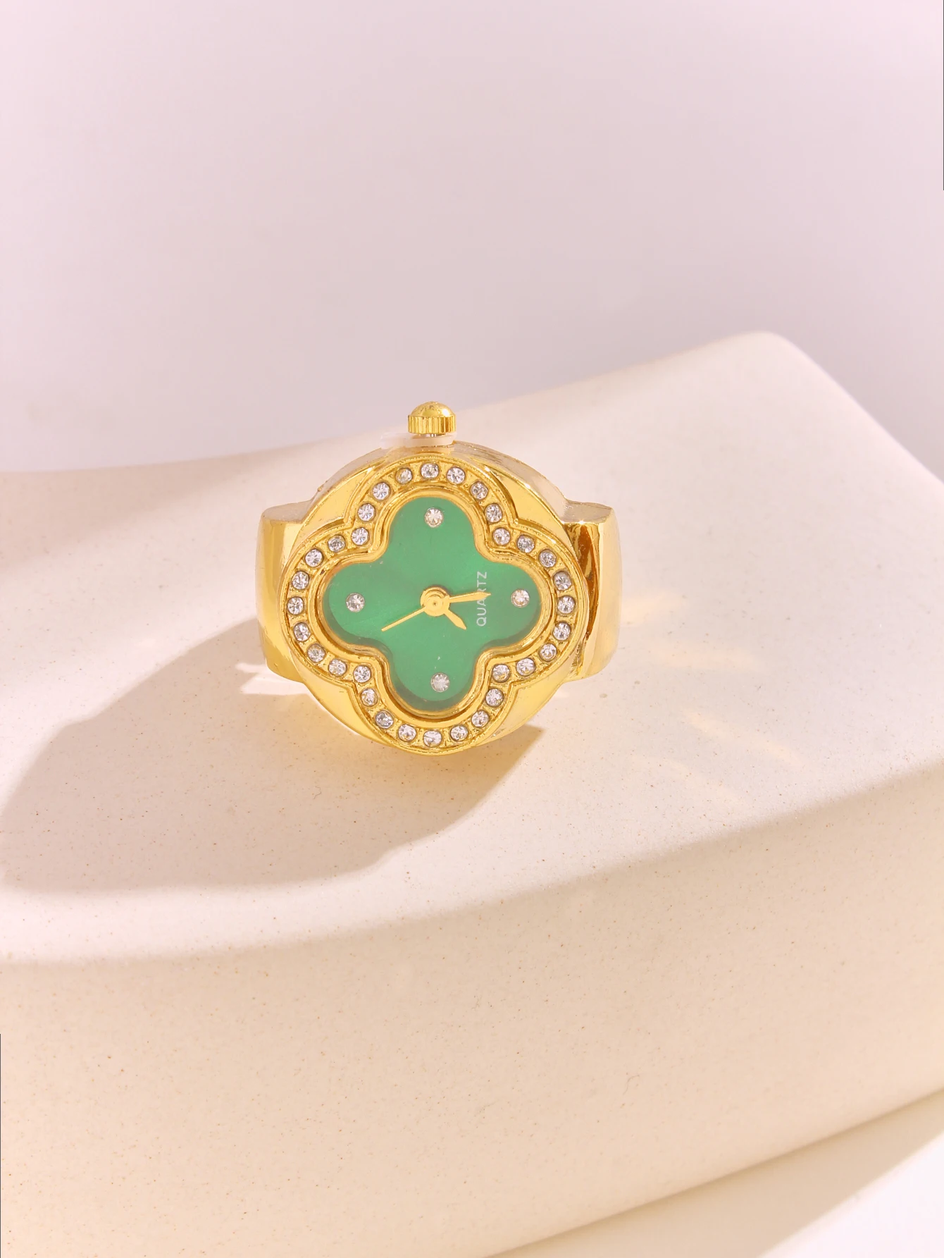 Quartz Watch Ring Watch Fashion Couple Watches Mini Vintage Finger Ring Watch Round Creative Quartz Watches Fashion Couple Watches Accessories