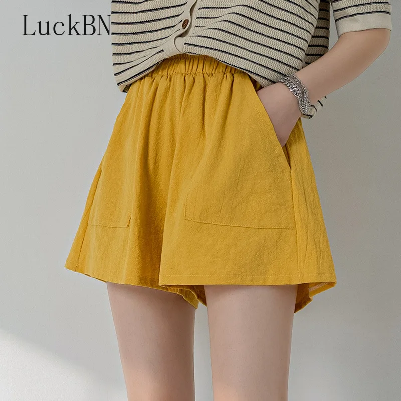 

Shorts Women's 2022 New Breathable Cotton Linen Three-point Pants Women's Summer Large Size Solid Color Wide-leg Shorts Women