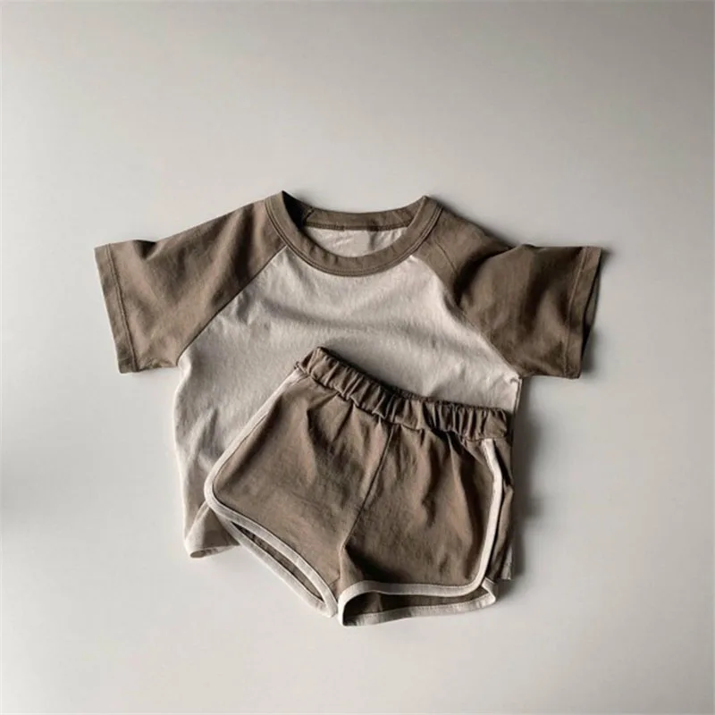 2pcs Baby Boys Girls Outfits Sets Summer Fashion Short Sleeve Kids T-shirts + Shorts Stitching Color Clothing Clothing Sets	