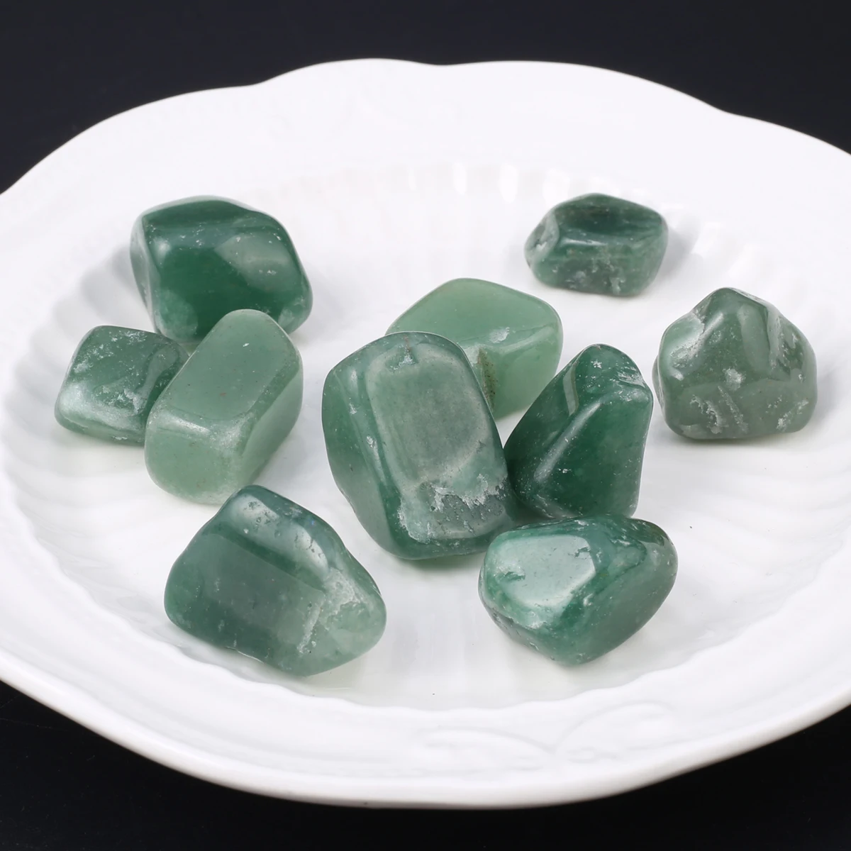 

Natural Stone Green Aventurine Irregular Shaped Ornaments DIY Home Decoration Ornaments Fish Tank Landscaping Handmade jewelry