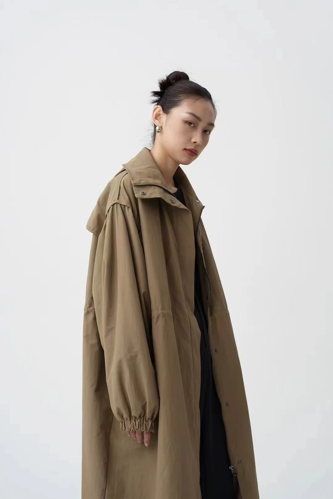 

Women's One Size Windbreaker Loose Fit Windbreaker