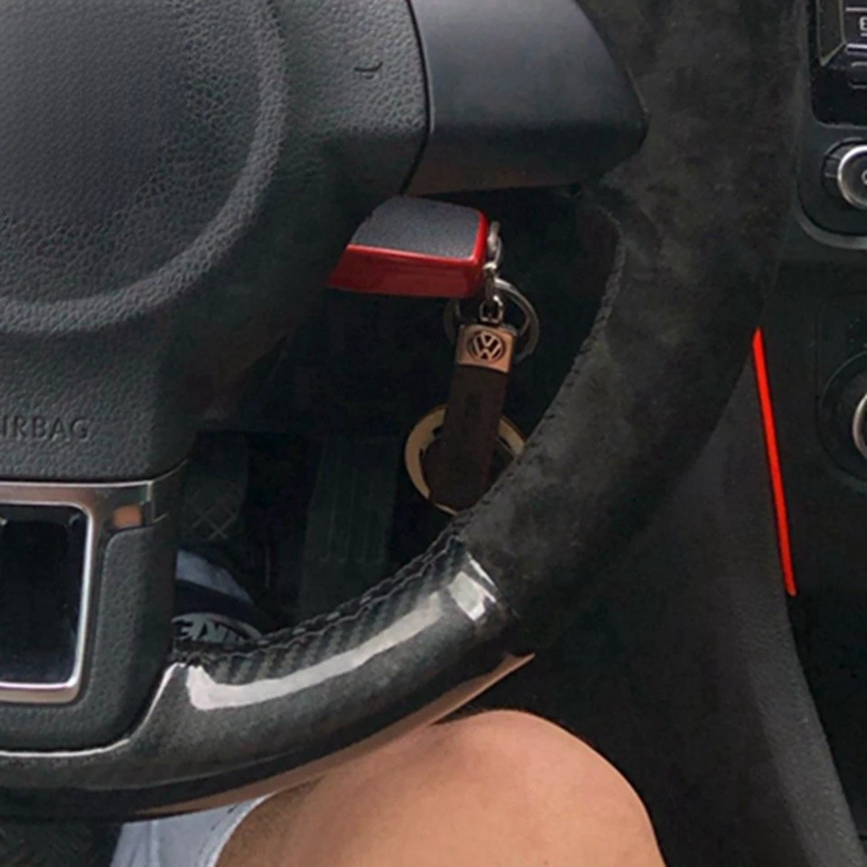 Handgenähter Auto-Lenkradbezug aus schwarzem Kohlefaser-Wildleder für Volkswagen Golf 6 Mk6 VW Polo Sagitar Bora Santana Jetta MK5 – Detail 2