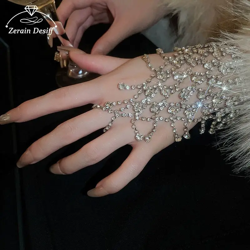 

Multi-layer Exaggerated Luxury Flash Diamond Charm Bracelet Women's Hand Bracelets Dance Accessories
