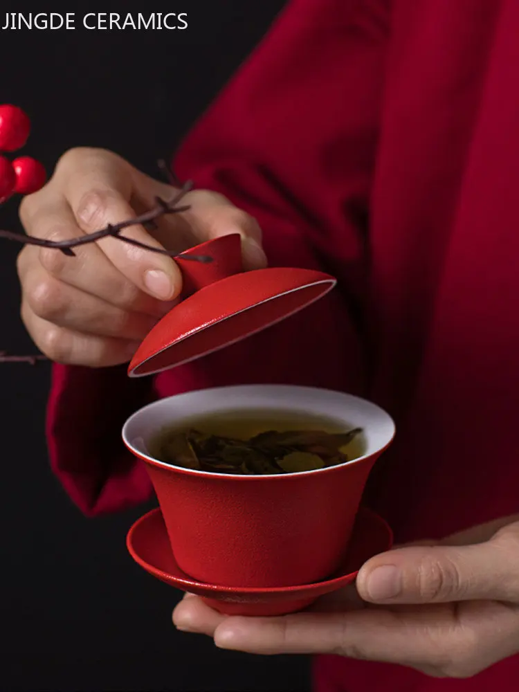 130ml Red Ceramic Gaiwan Chinese Wedding Tea Set Handmade Porcelain Teacup Home Beauty Tea Infuser Portable Cup with Lid