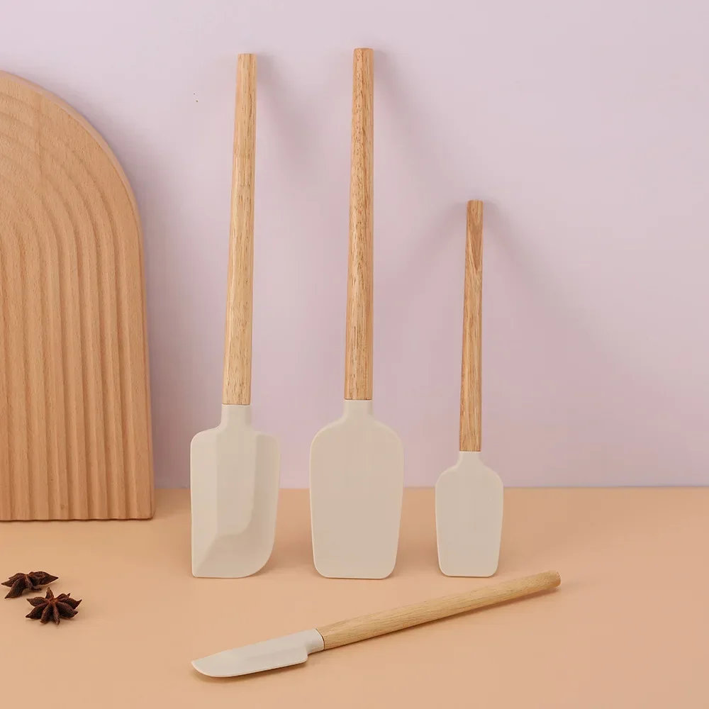 Kitchen Butter Scraper Baking Tools Mixer Spatula for Pastry and Pastry Accessories White Chocolate Wooden Handle Cake Utensils