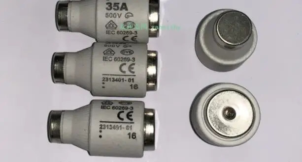 

ETI 2314401-01 80A 2314401-01 100A 2315401-01 125A DV 2315402 160A 2315403 200A 500V Fuse NEW ORIGINAL STOCK IEC 60269-3