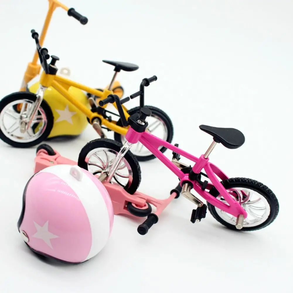 Creative Dollhouse Simulated Bicycle Scooter Helmet Set Micro Delicate Bicycle Micro Model Doll House Decorative Accessories