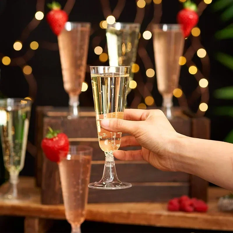 Elegant Clear Plastic Champagne Flutes for Luxurious Events 11