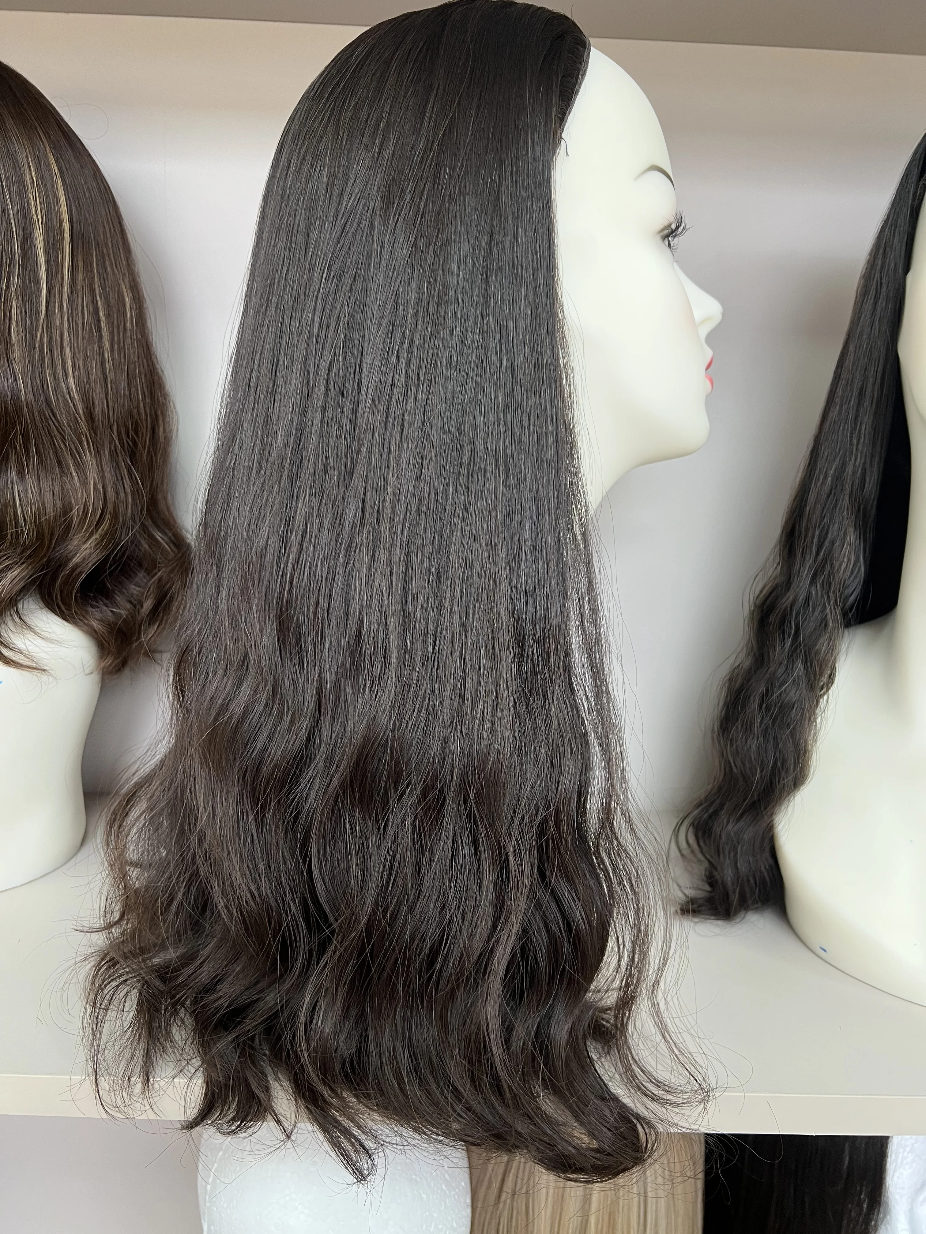 Рисунок 2 - Европейские натуральные волосы