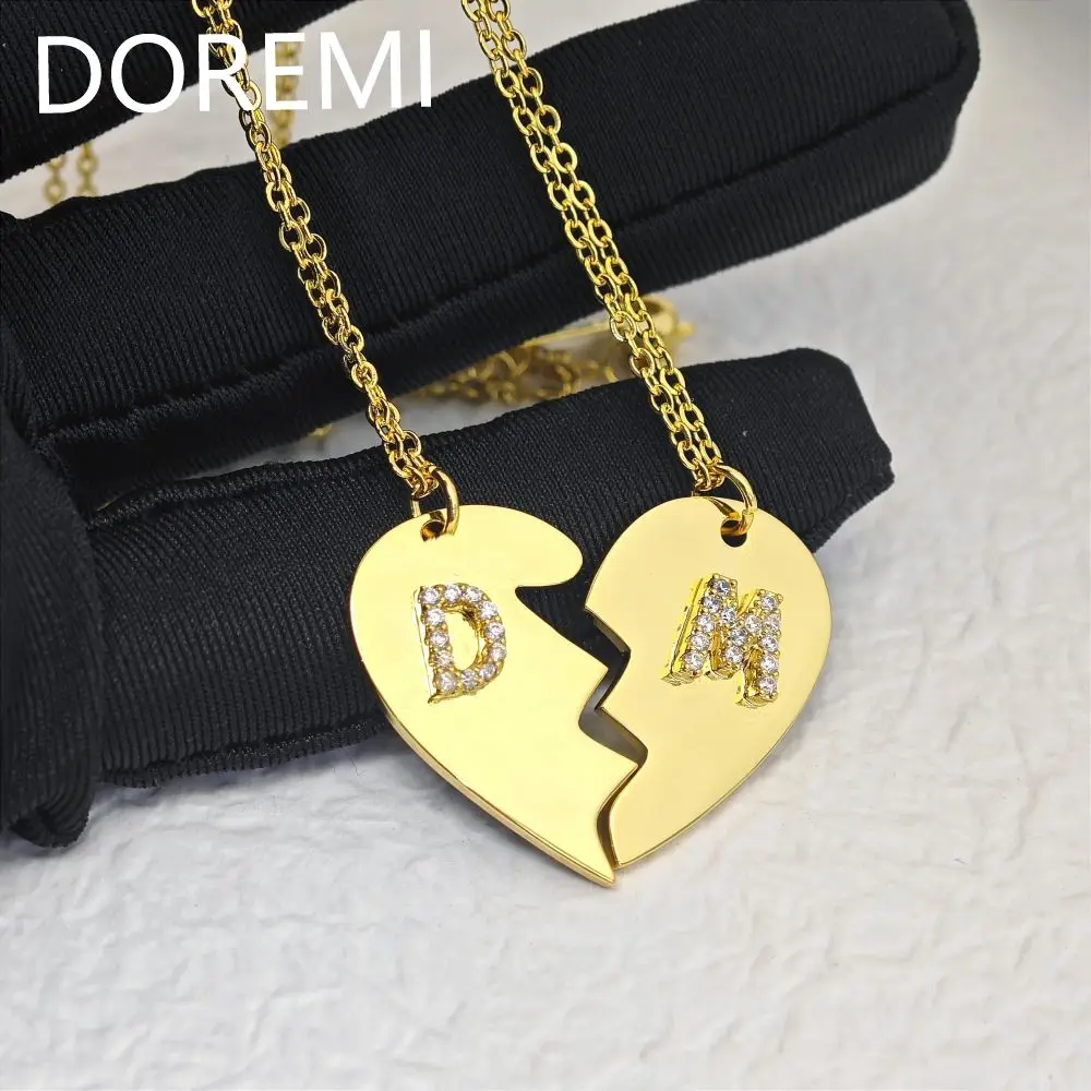 

DOREMI Stainless Steel Waterproof Close Peach Side Crystal Zircon Name Jewelry Necklace Heart Initial Letter Necklace