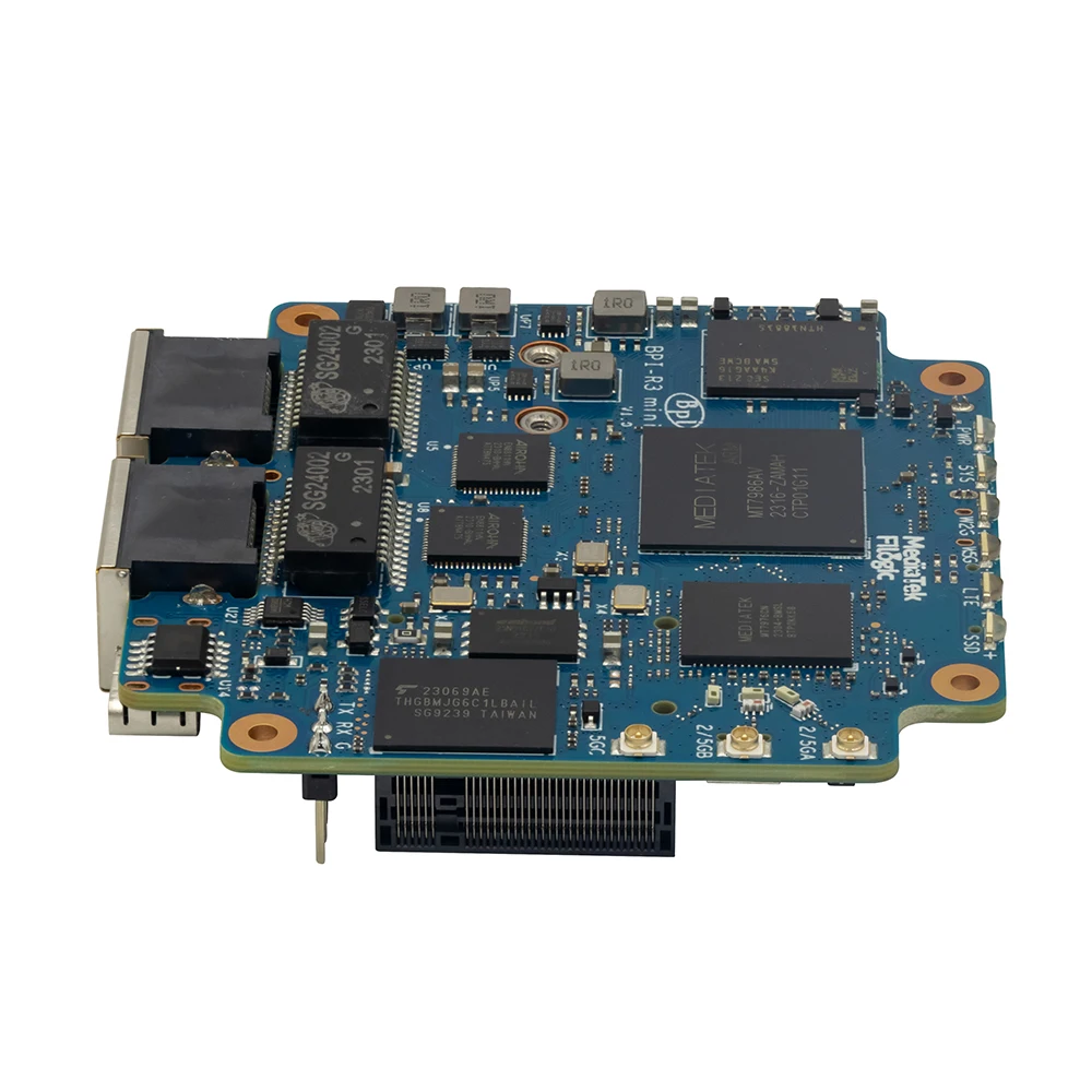 Banana Pi BPI-R3 Mini Router Board Wi-Fi6 2.4G/5G MT7976C 2G RAM 8G eMMC 2x 2.5G