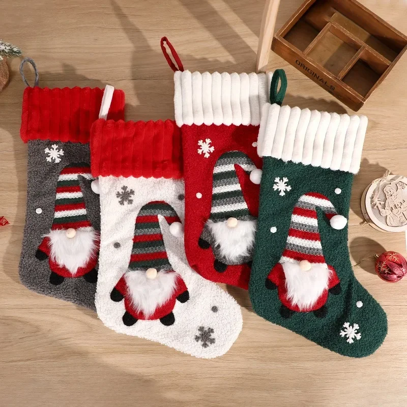 

New Christmas Decoration Candy Socks Embroidery Old Man Christmas Socks Christmas Children Gift Leg Warmers