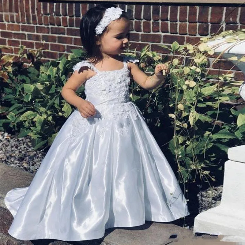 

Formal White Flower Girl Dresses Baby Birthday Gifts Kids Square Neck Trumpet Sleeve Formal Wedding Party Pageant Gown