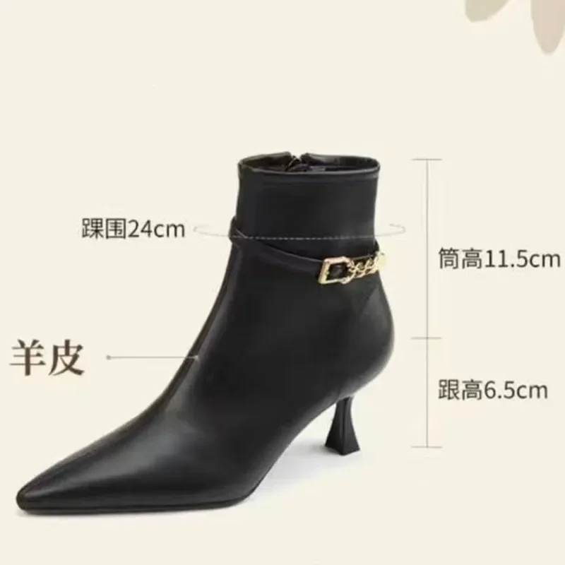 2023 popular women's side zipper with comfortable and warm autumn and winter heels, fashionable ankle boots in black and white