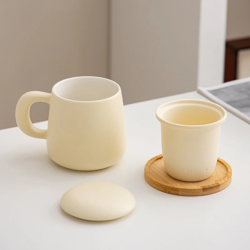 Chinese Style Tea Filtering and Separation Cups, With Cover White Porcelain Personal Mug, Home Drinkware Ceramic Office Cup, 1Pc