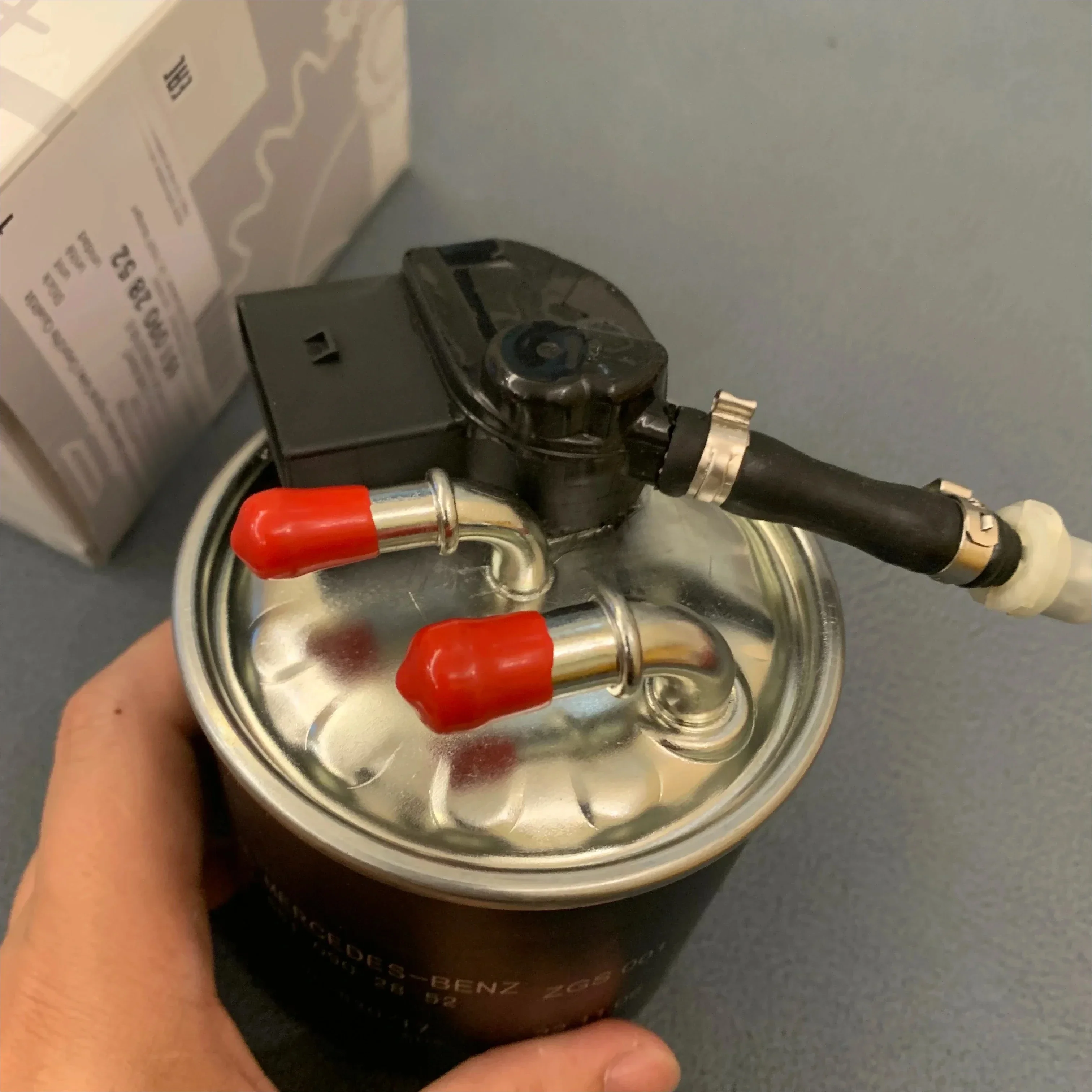 Fuel Filter Car Fuel Filter Kit For Mercedes Benz W204 W205 W212 C180 C200 E220 E250 S300 GLC GLE CLS GLK OM651 Diesel Engine