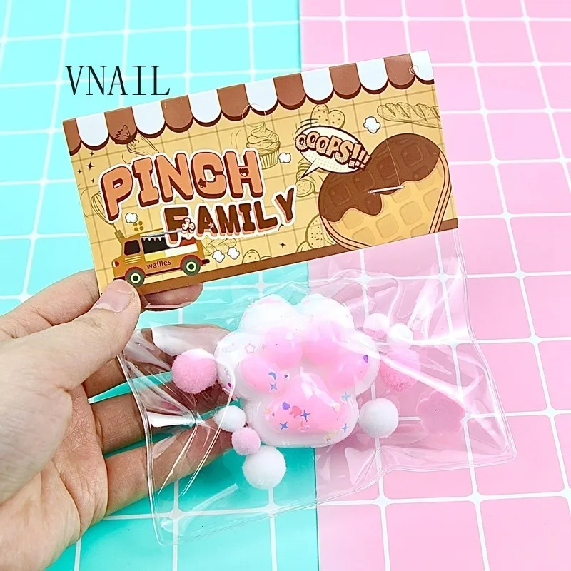 Cute Cat Paw Pinch Family Squeeze Toys Slow Rebound Decompression Toy Reduce Stress Decompression Kids Toy for Kids Sensory 4