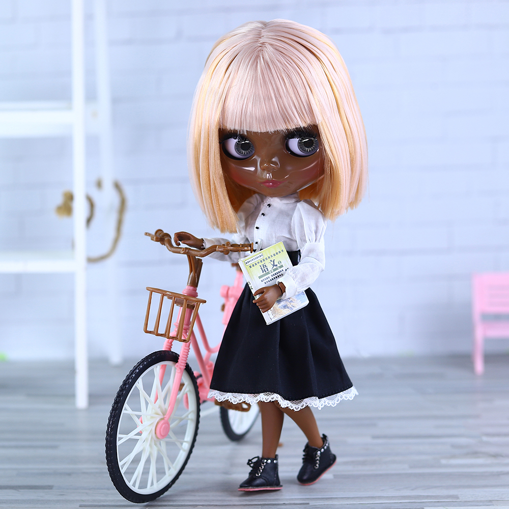 Nevaeh – Premium Custom Neo Blythe Doll with Multi-Color Hair