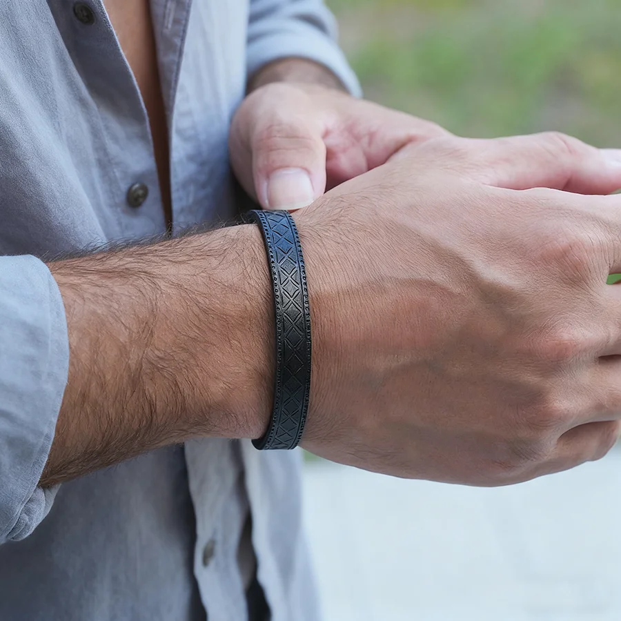 Men Leather Brown Black Detachable Magnetic Buckle Bangle