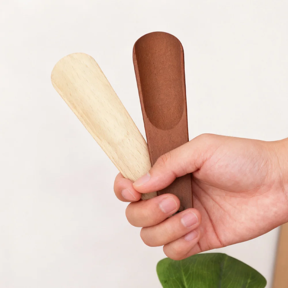 Compact Beech Wood Shoehorn – Portable Travel Shoe Accessory