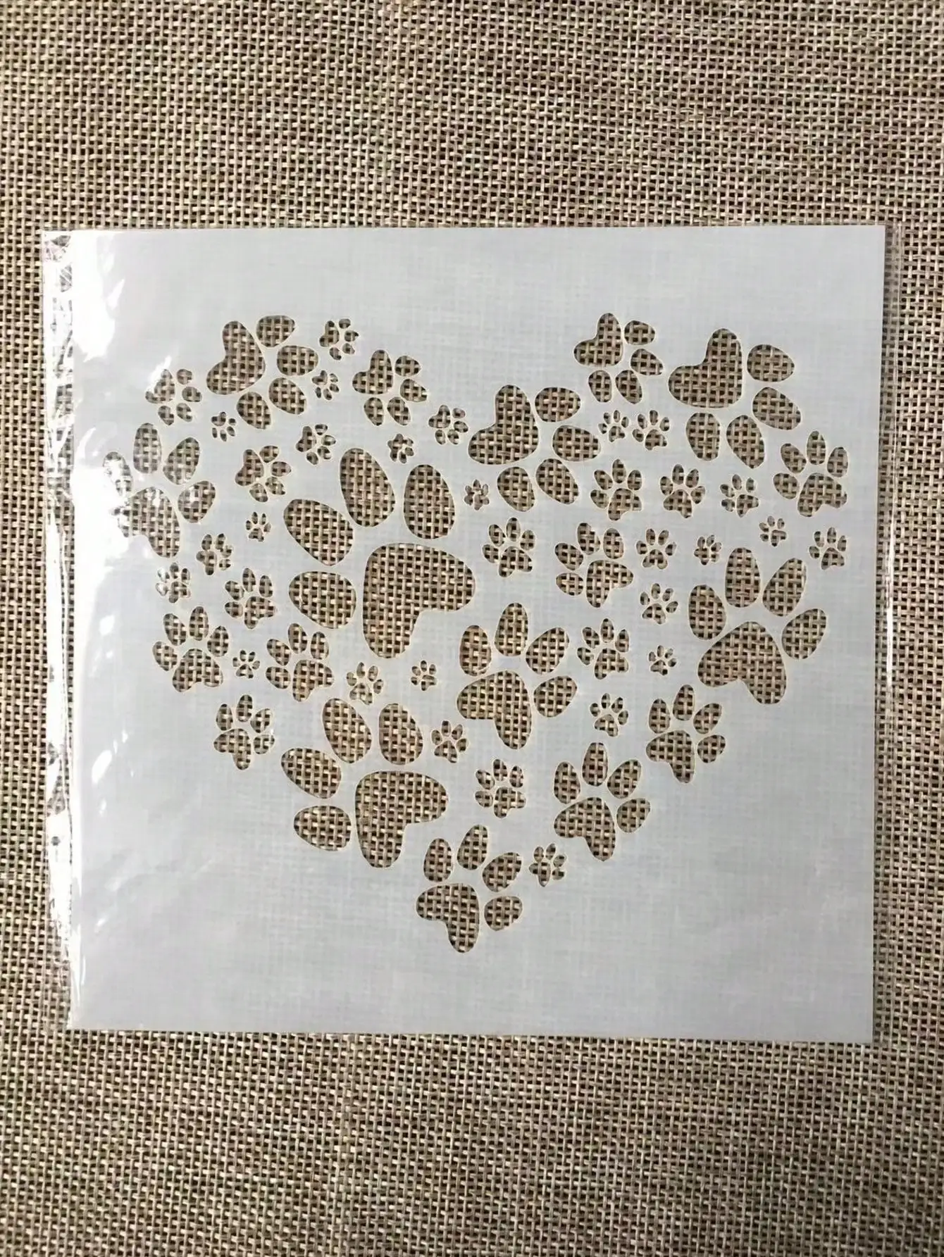 цена 13cm Paw Heart DIY Layering Stencils Wall Painting Scrapbook Coloring Embossing Album Decorative Template