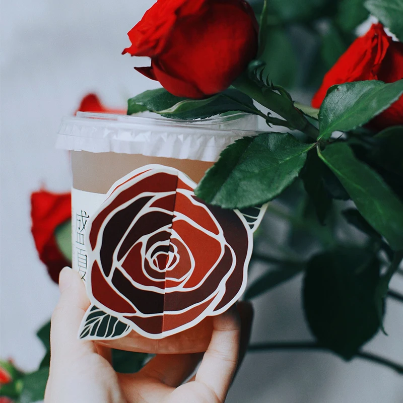 

Стакан пластиковый прозрачный ПЭТ, с крышкой, трубочкой и рукавом, 20 500