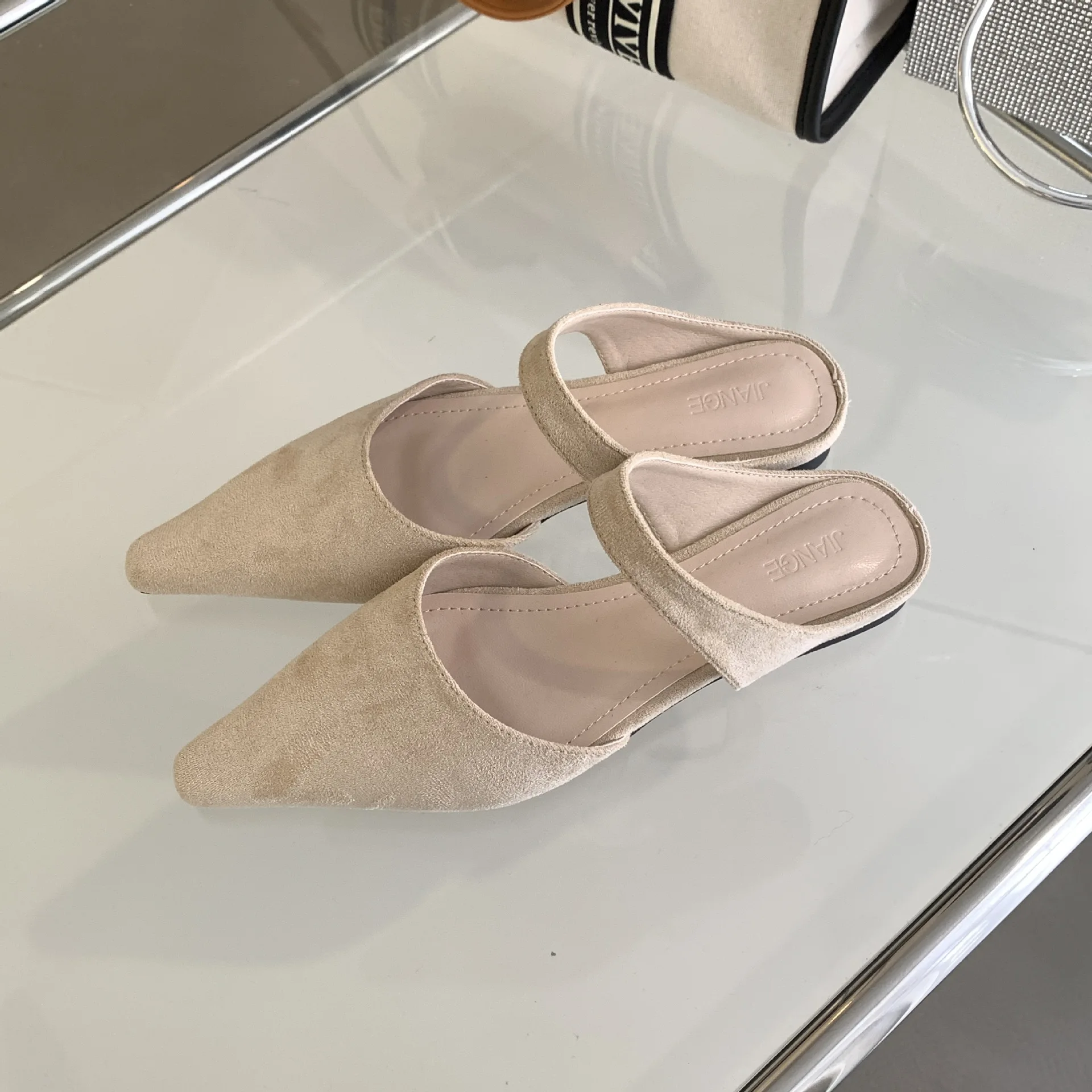 Baotou Half Support Shoes Pointed Flat Heel Sandals Solid Color Small Fragrant Velvet Women's Baotou Back Empty Women's Shoes