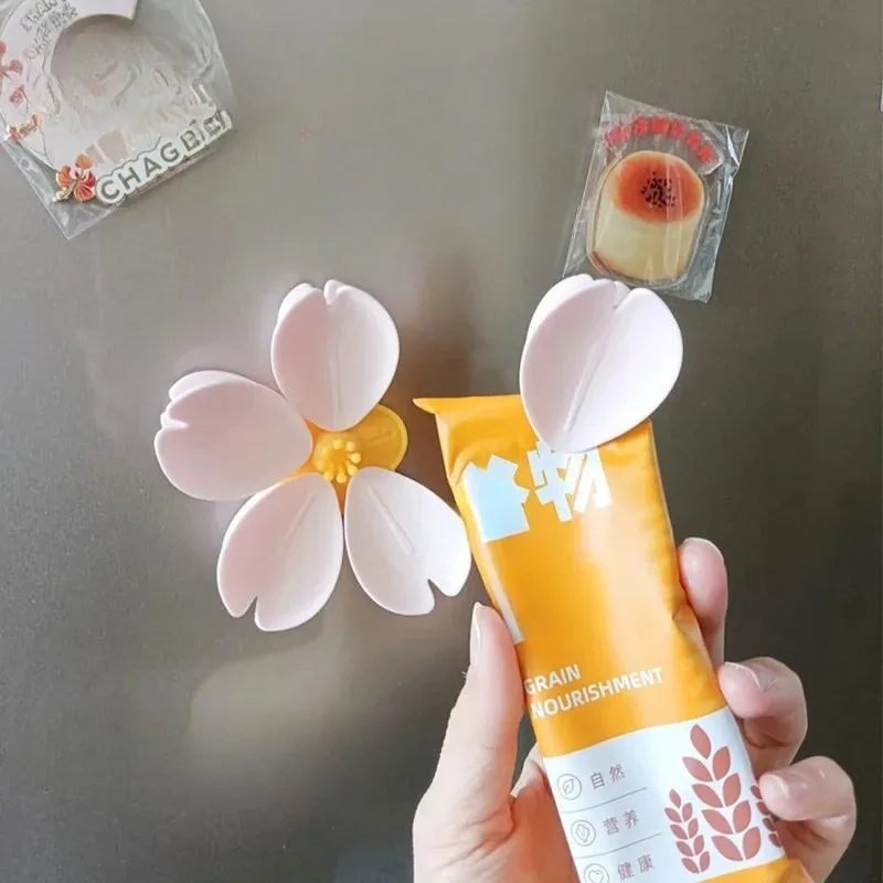 1/2/4/10pcs 자기식 창의적인 주방 도구 다기능 스낵 실러 식품 보관 독특한 꽃잎 클립 귀여운 가정용 냉장고 자석
