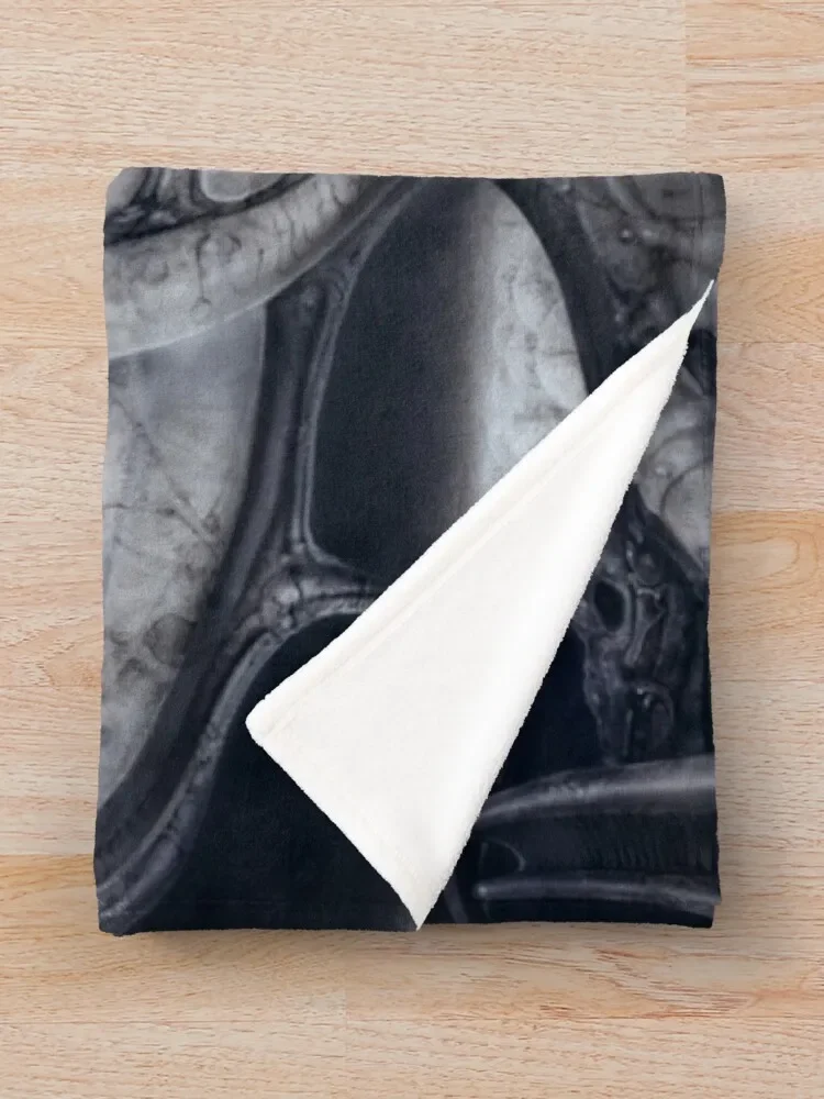 H.R. Giger - Li �ʴ��� ������ ���, �� �Ƹ��ٿ� ��� �����̳�