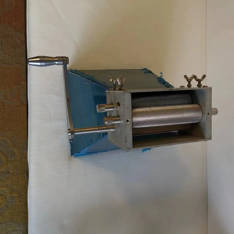 Three sticks malt crusher three sticks grinder three fine wheat crusher grain DY-368
