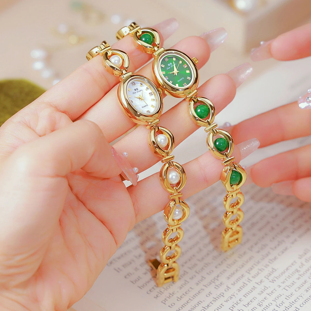 الصفحة الرئيسية 7 الصفحة الرئيسية