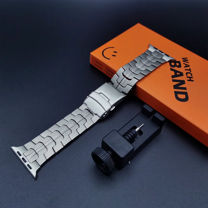 Luxury Titanium Alloy Tough Apple Watch Band